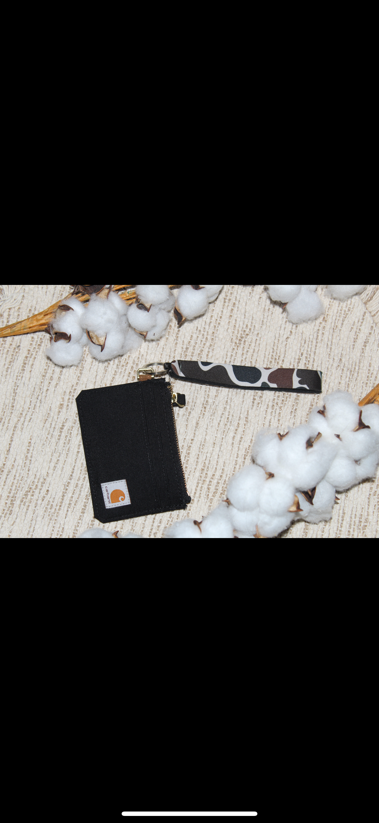 Dark camo wristlet landyard