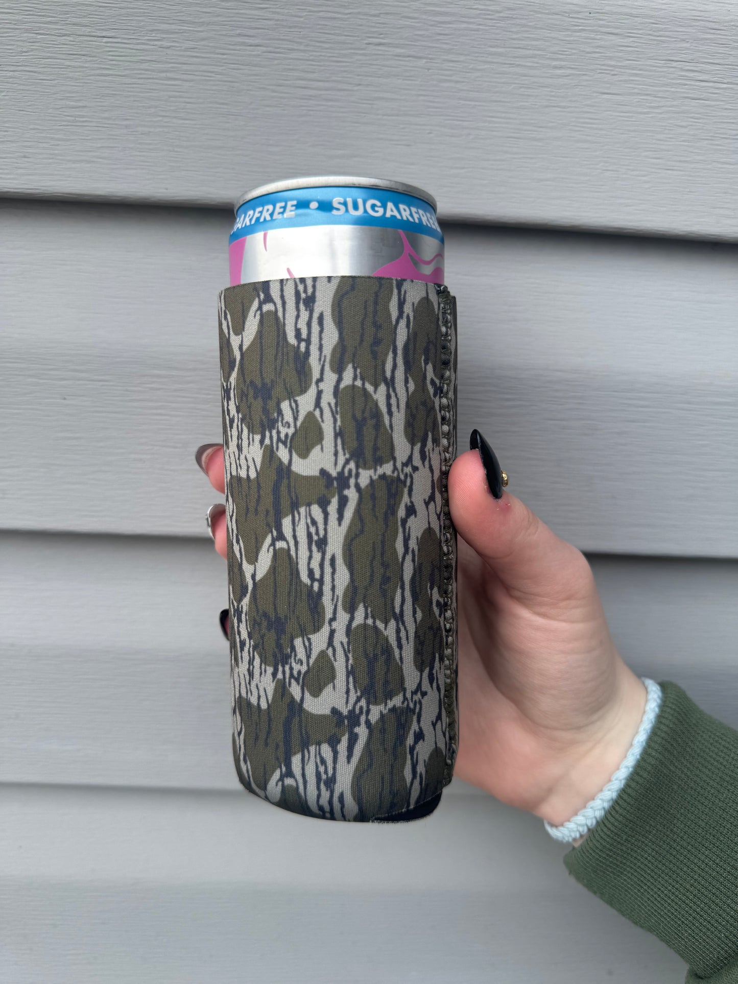 Slim can koozie