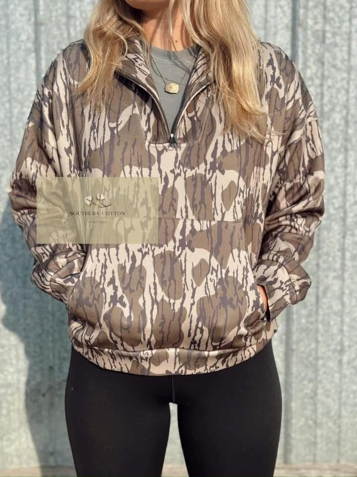 Green camo quarter zip