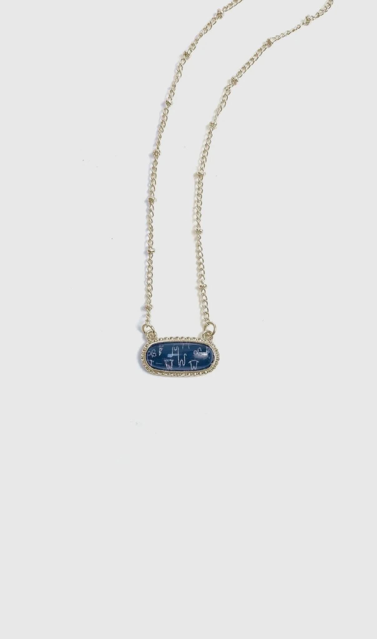 Oval necklace